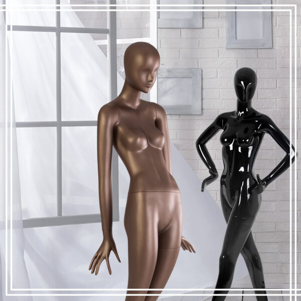 FEMALE MANNEQUINS
